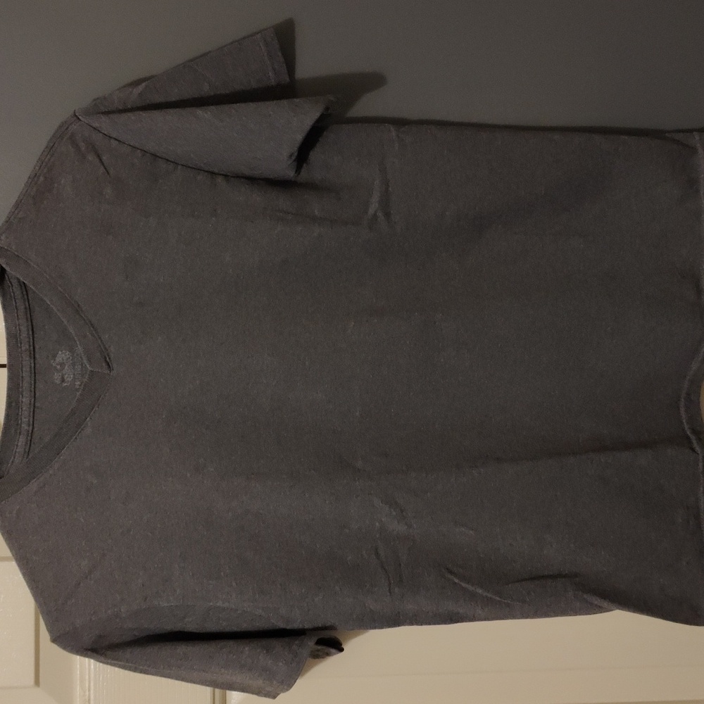 Gray v neck T-shirt 10/12 fruit of the loom